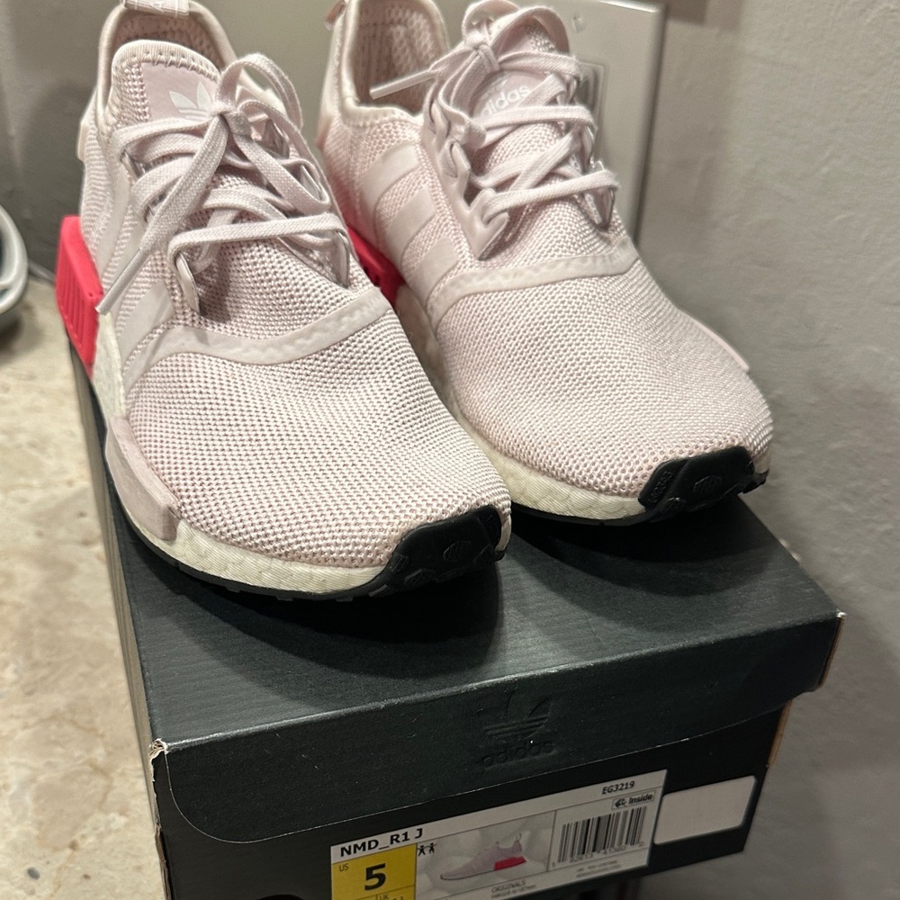 Adidas NMD R1 Light Pink and White Sneakers size 5
